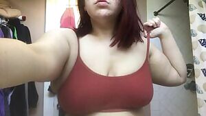 Just a little boobie drop 🍈🍈