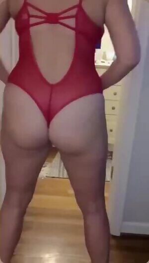 Can I sit on your lap and tell you what I want for Christmas? 🎅🏻🎄🎁