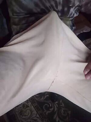 A professional stretcher 😈