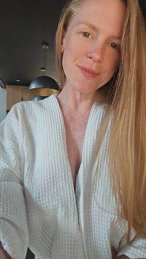 Pretty Toes Robe Sweet