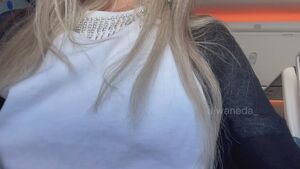 Tits at high altitude [GIF]