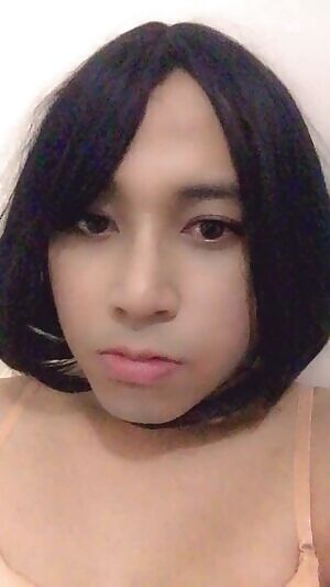 My city got flooded really bad, so I can't really dress up in peace. This gif is kinda old but I hope you can enjoy it!