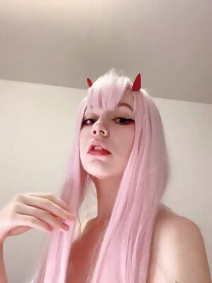 horny dino girl 🍯