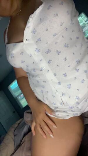Amateur Hairy Pussy Hotwife MILF POV