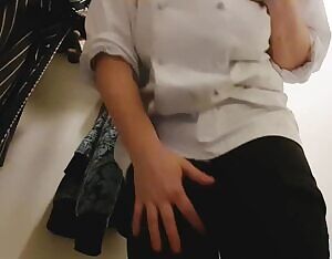 You lick while Ginger spreads?