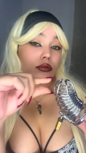 OnlyFans FEMDOM Dominant Dominatrix Domme Fetish