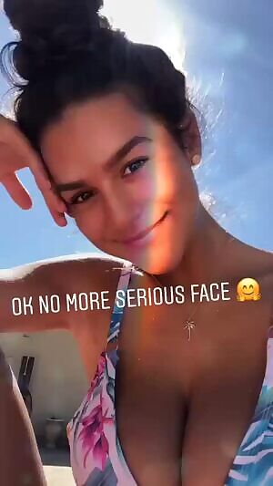 Genny aka Mini Jello 2.0