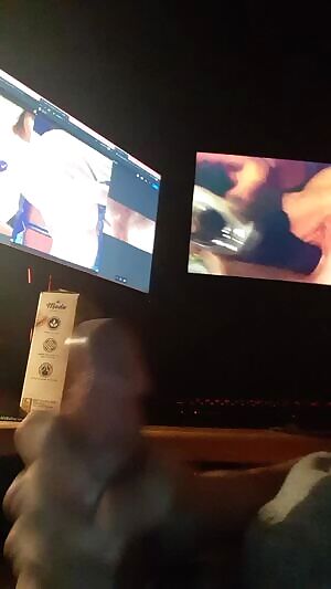 Cumming For A Dirty Slut 😈