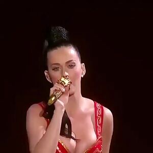 Katy Perry showing off her thick body