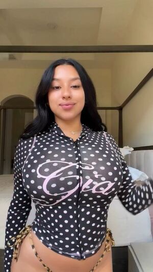 Tik Tok Big Tits Jiggle Jiggling