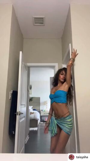 Tiny Waisted Hotties Belly Button Brunette