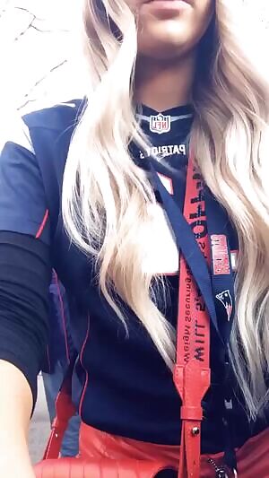 There is something about Alissa Violet that just gets me going