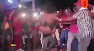 When she says she like it rough .