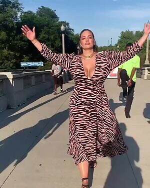 Ashley Graham's tits have some amazing bounce and wiggle.