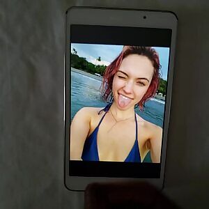 Usually dont trib celebs but had to for Violett Beane