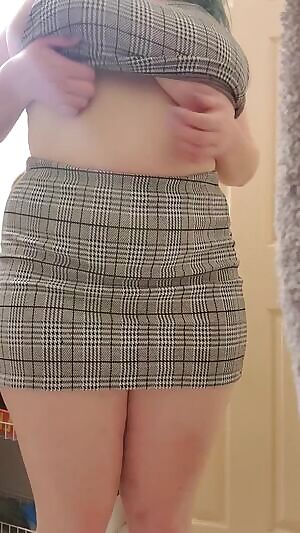 This outfit makes my chub look kinda cute 💞