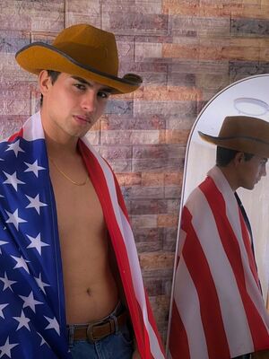 Bisexual Male Gay Happy Ending Photoshoot
