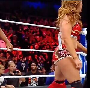 Mickie James’ thick MILF ass