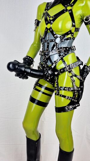 Girls Wearing Strapons Domina Dominant Domination