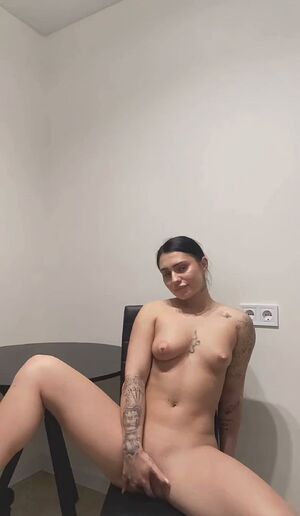 Landing Strips Amateur Big Tits Boobs