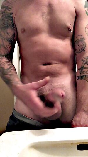 Wish I was doing this to somebody elses cock while my girl watches from the corner. :D PMs welcome!