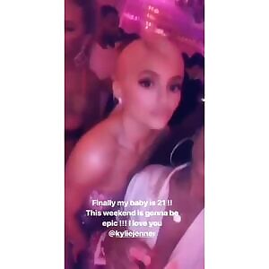 Kylie Jenner teasing us with her tongue