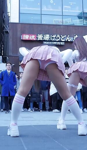 Beaglegirlfriend - Sooyeon - Sexy Upskirt Tease