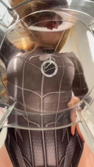Feet & Fuck Cosplay Femdom OnlyFans