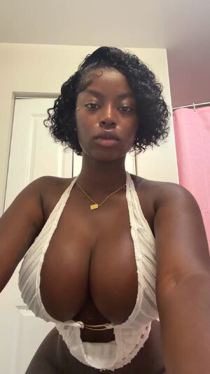Big Titty Bimbos African Bimbo Ebony