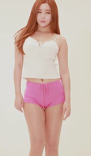 Laysha - Goeun Pink Little Shorts