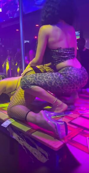 Dry humping Ass Shaking Doggystyle Grinding