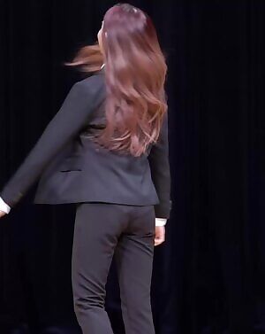 Cherry Bullet - Yuju Flaunting Her Ass