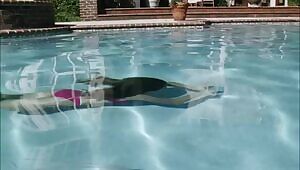 Keri Russell in The Babysitter's Seduction