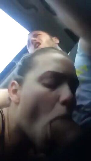 Mia Malkova Gets A Road Head Mouthpie