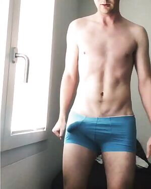 let's see if this sub appreciates my cum as well!