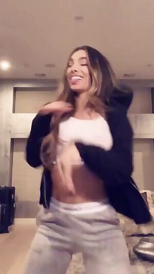 Oh my god she’s so sexy and knows. She could get me to do anything