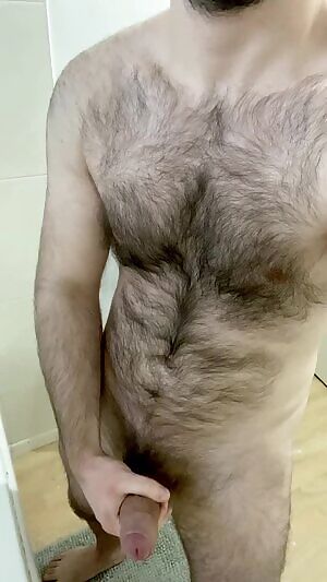 ‪The whole house is covered in cum after 3 weeks of lockdown 🤷‍♂️ 🐻💦💦‬