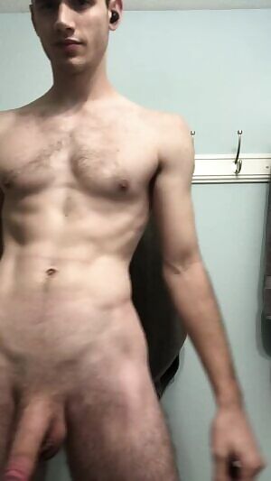 Gotta know how to work those hips