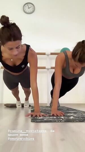 Cleavage - gym time 20