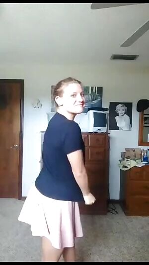 A video the boyfriend will never properly appreciate...