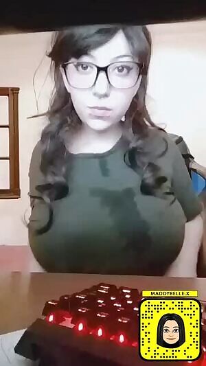 spitting on my tits so much got my shirt wet oof