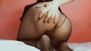 My fishnets are ready to be teared apart!