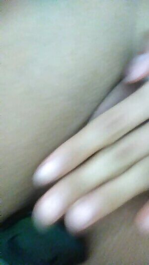 Ready to watch how i play with my ass? Available on sessions till the night comes 😈