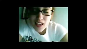 I love this nerdy girl