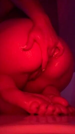 Close-Up Ass Anal Fingering