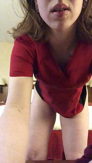 happy sunday from your favorite naughty hotel maid :)