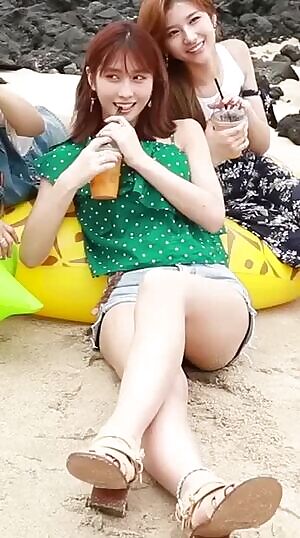 Twice Momo