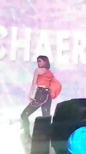 ITZY Ryujin & Chaeryeong