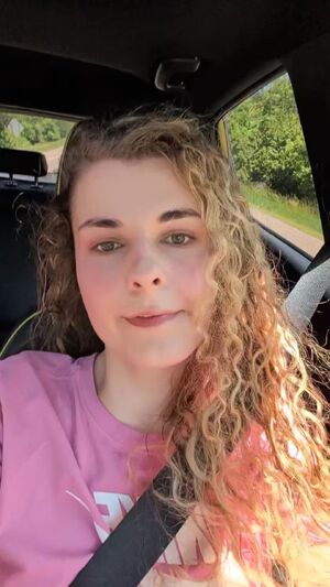 Sexy Eyes Ankle Socks Brat Curly Hair