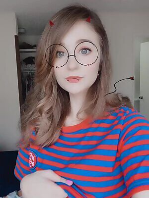 Hiii guys! Jusssst your e girl next door checkin in to let u know I made a new insta for ahegao and cosplay stuff! It’s anyamaria8 A